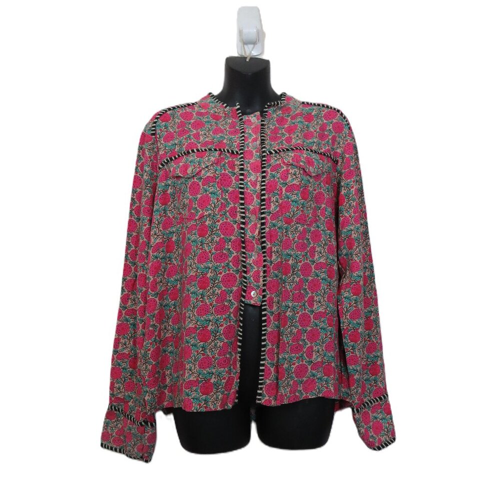 Natural Life Size Medium Pink Floral Button Down Long Sleeve Cropped